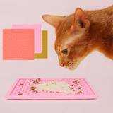 Leaf-Textured Slow Feeder Licking Mat for Pets